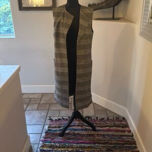 Stylish Sleeveless Plaid Vest